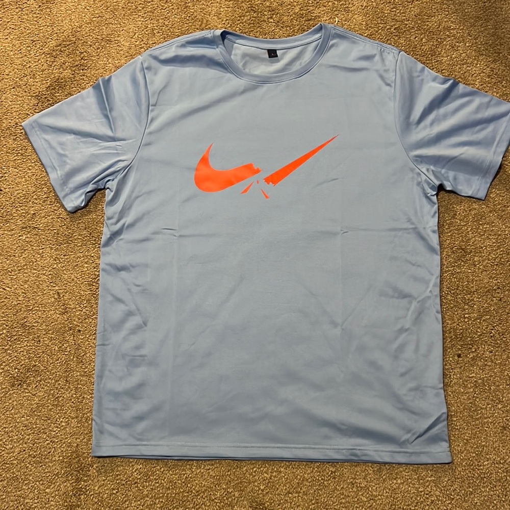 Nike T-Shirt